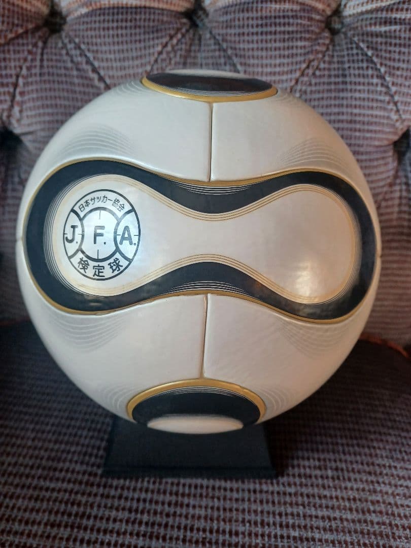 チームガイストサッカーボール5号