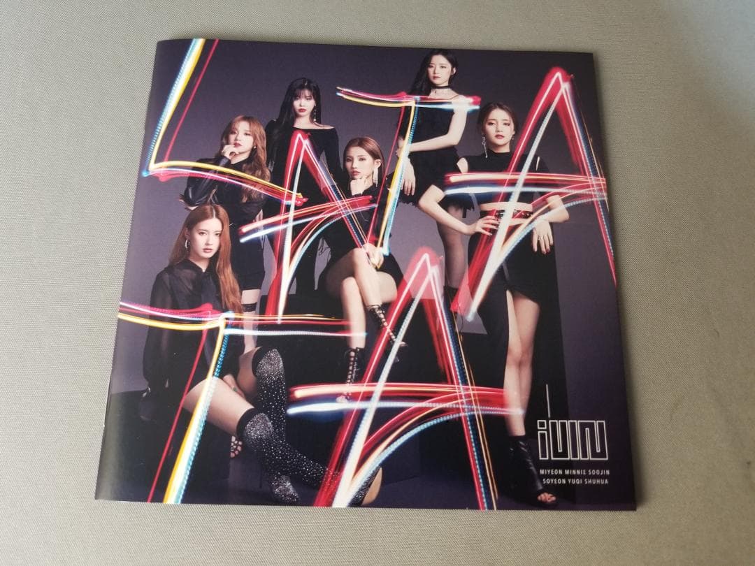 （Ｇ)Ｉ－ＤＬＥ / LATATA(初回限定盤B/フォトブック付)