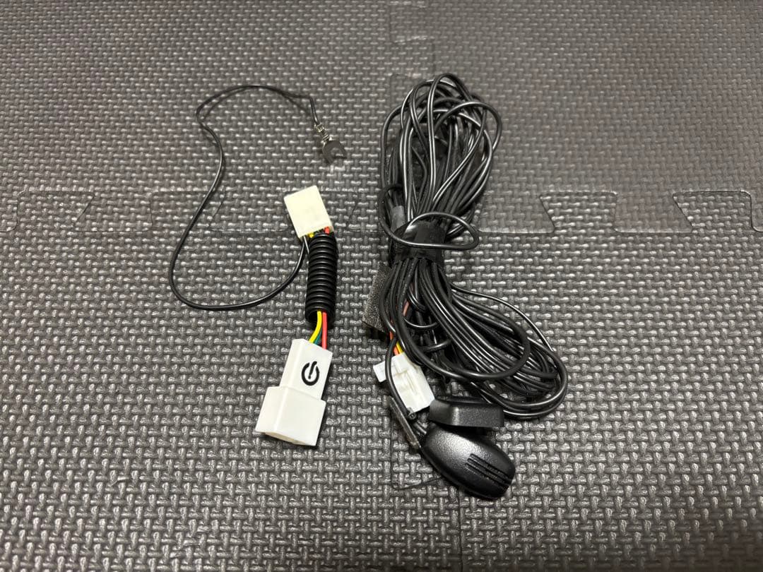 カーナビ　NSZT-W66T