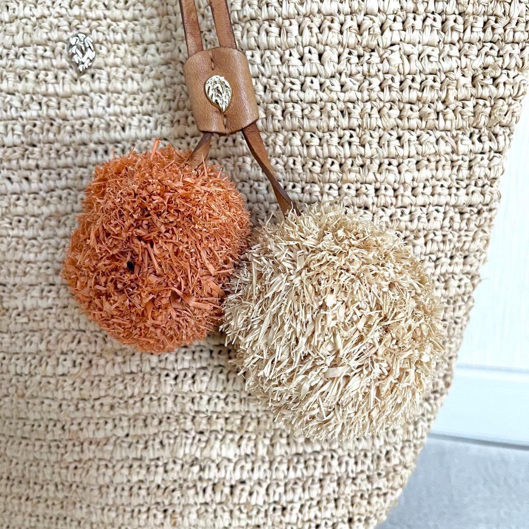 美品✨ヘレンカミンスキー ラフィア カゴバッグ ポンポン付き