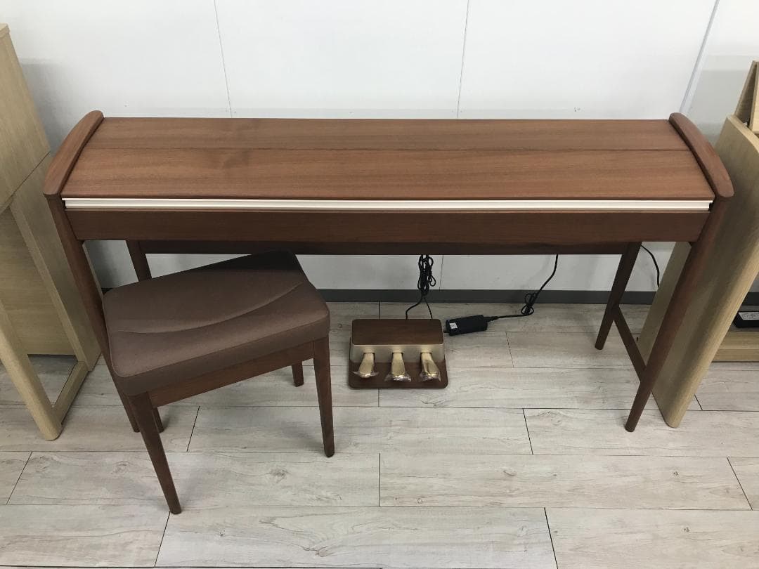 ★71321【電子ピアノ】ROLAND　KF10　19年製