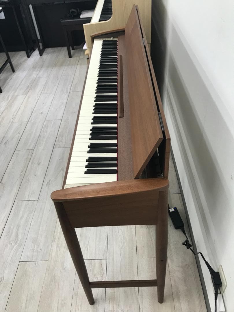 ★71321【電子ピアノ】ROLAND　KF10　19年製