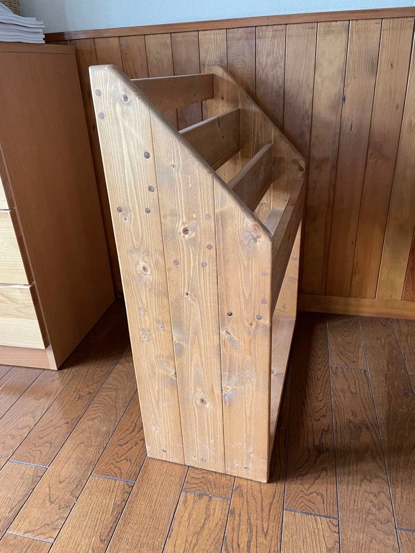 [美品]木製　無垢材　ハンドメイド　マガジンラック