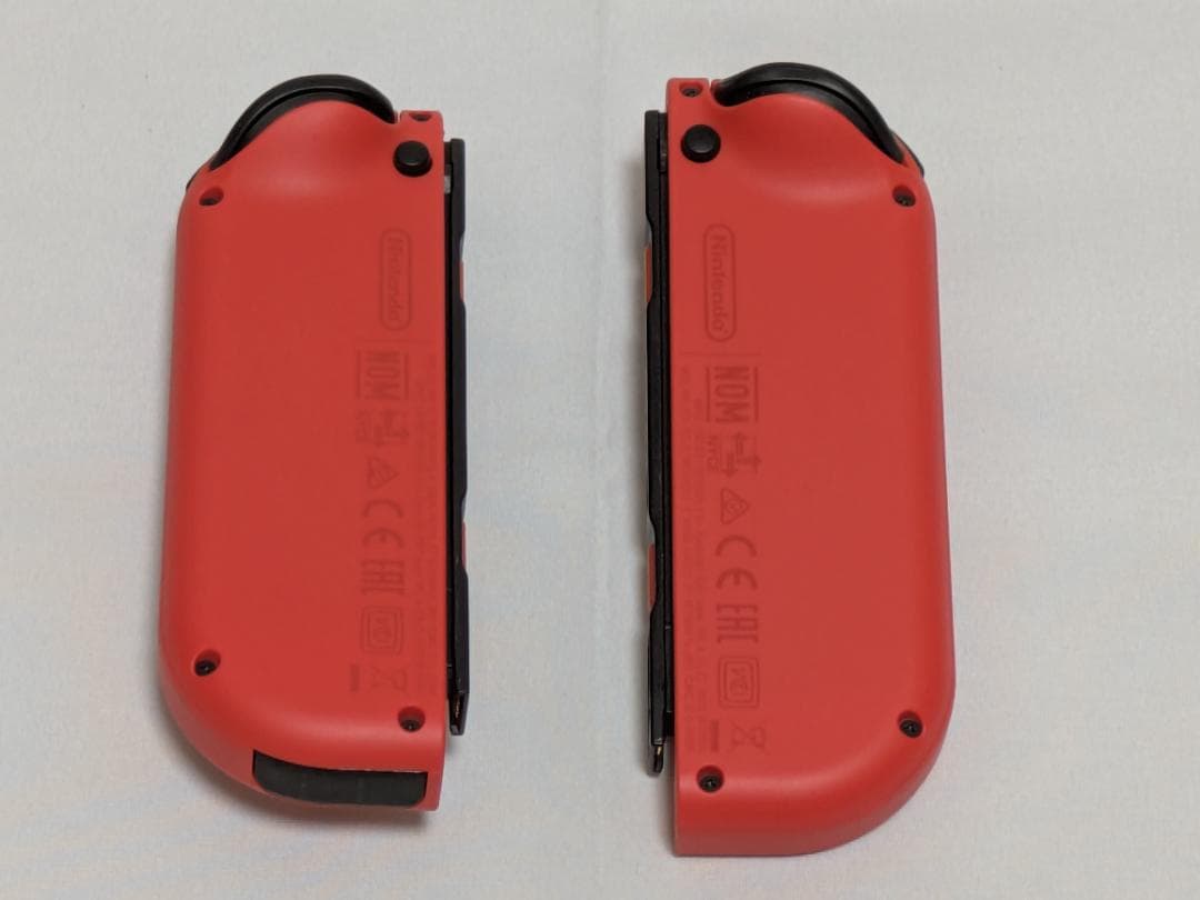 【美品】Nintendo Switch マリオカラーセット（バッテリー強化版）