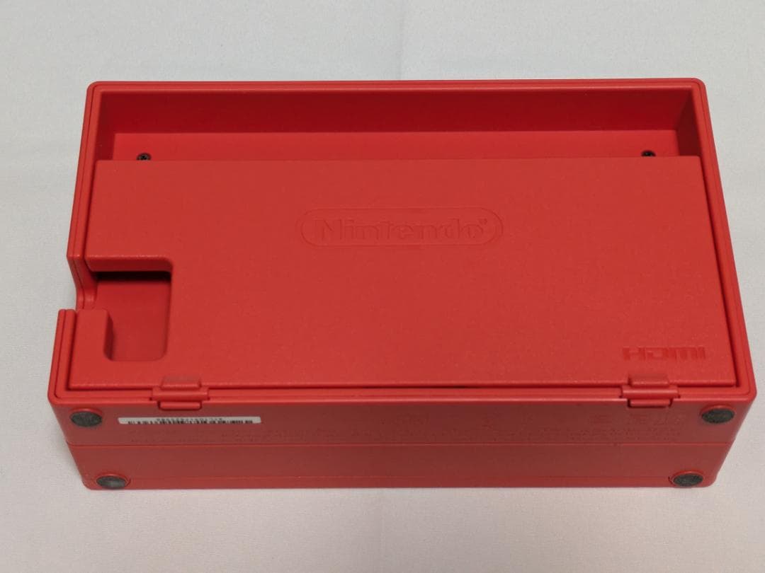 【美品】Nintendo Switch マリオカラーセット（バッテリー強化版）