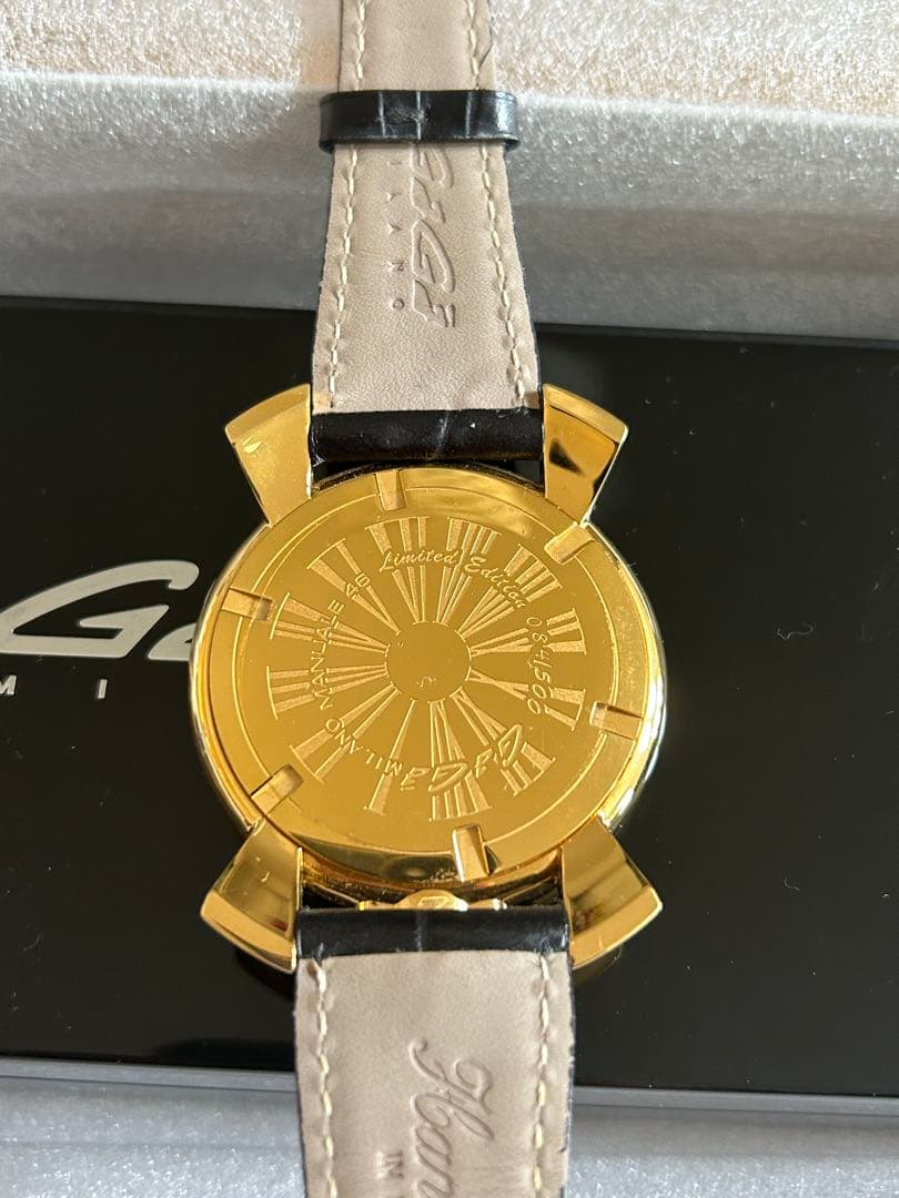 ガガミラノイビザGaGa Milano Ibiza ゴールド 時計　500本限定
