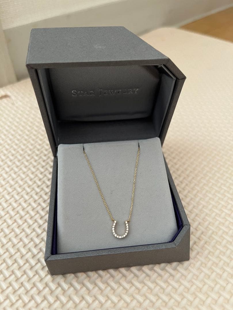 【STAR JEWELRY】K18 馬蹄モチーフ ダイヤモンド ネックレス
