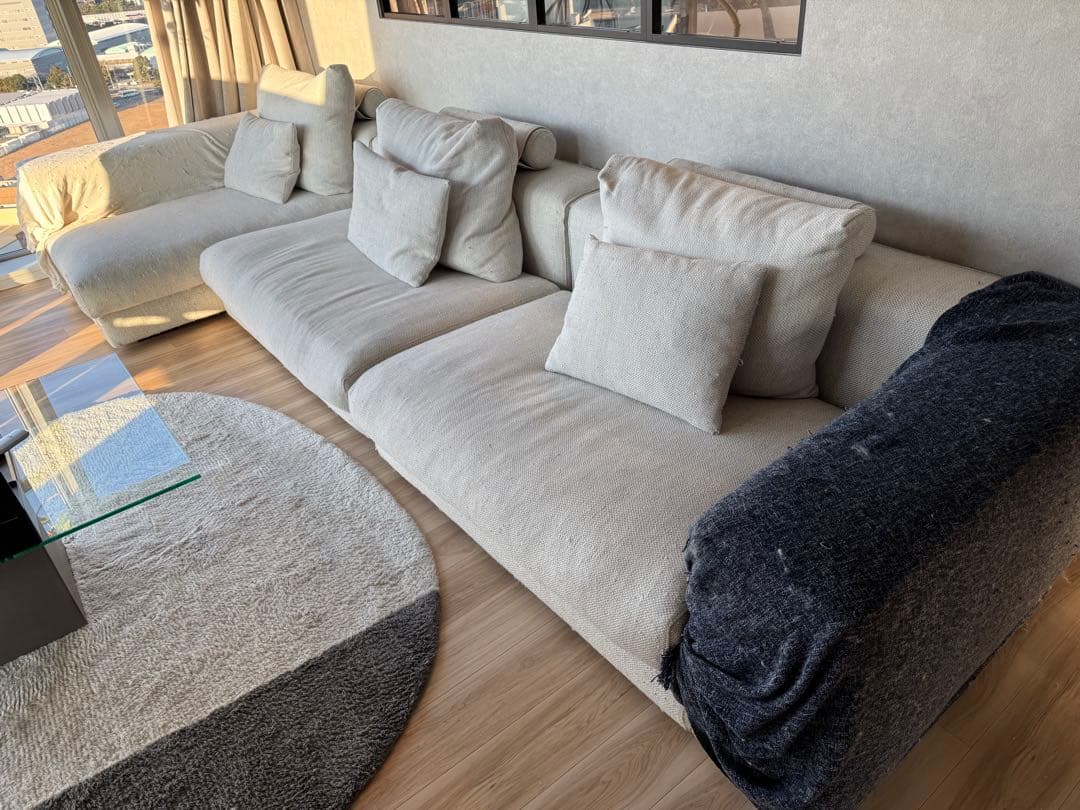 モーダ・エン・カーサ　globe I+M+Mコーナーソファ