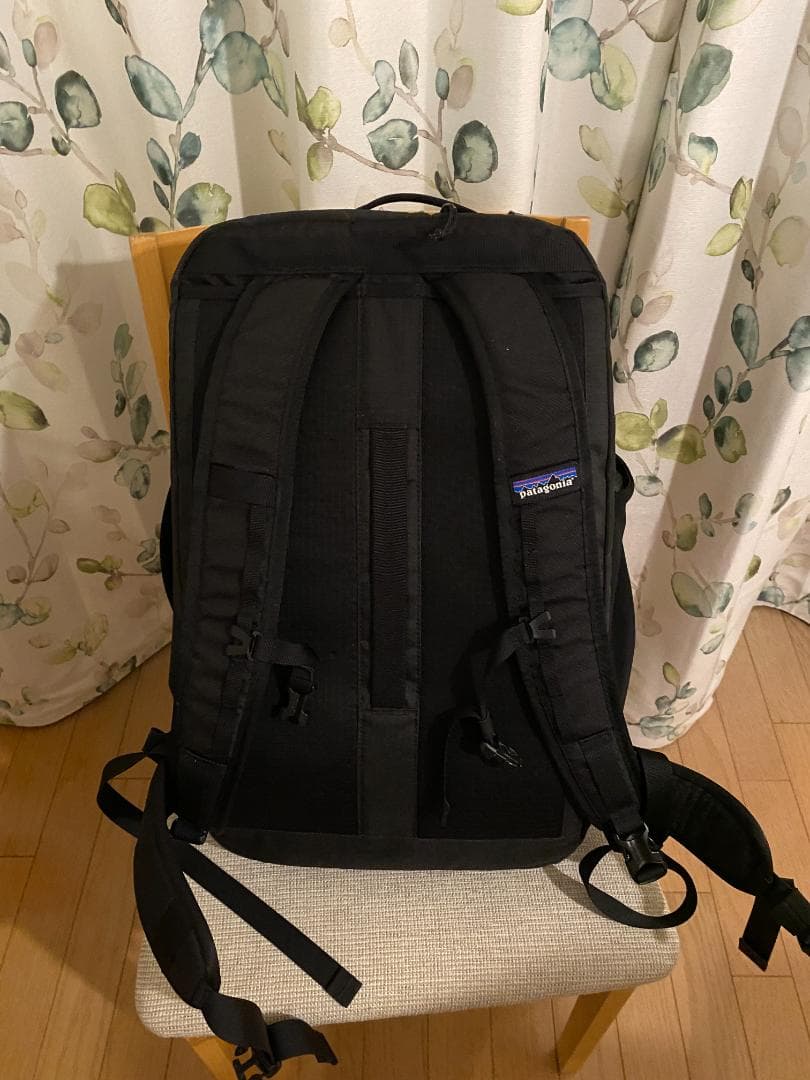 ブラックホール・ミニ・MLC 30L patagonia