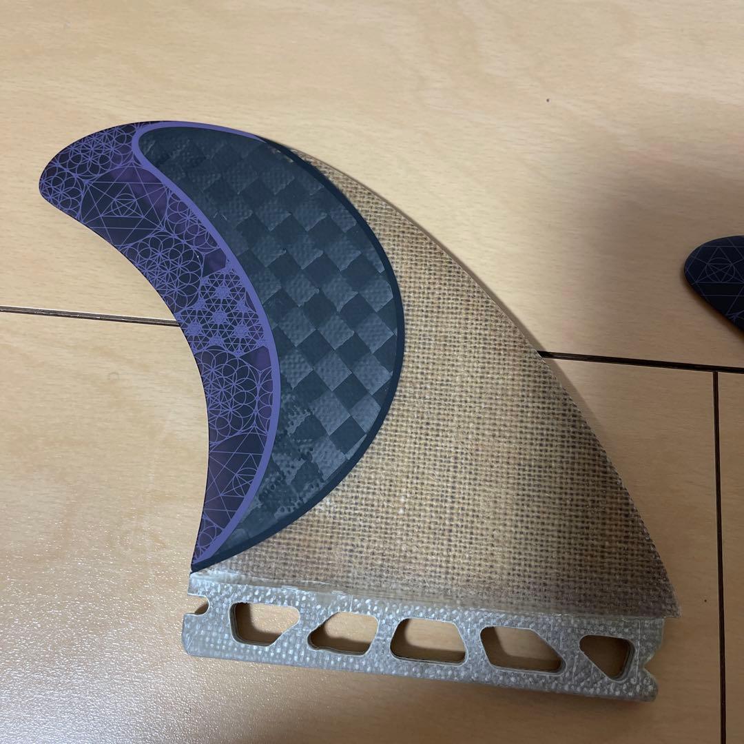 futures サーフボードフィン 3枚セット 紫と黒