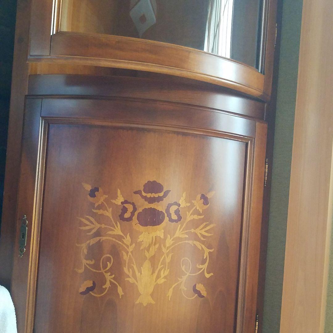 値下げ　コーナー木製家具　ガラス扉　収納飾り棚キャビネット寝室などアンティーク調