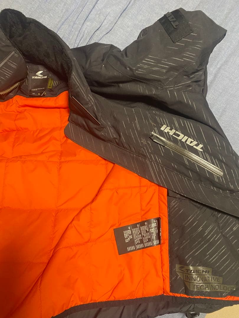 TAICHI 防水ジャケット 冬用バイク　Lサイズ（パット入り