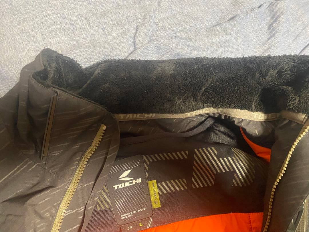TAICHI 防水ジャケット 冬用バイク　Lサイズ（パット入り
