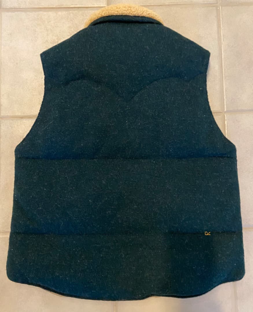 今季 45R シェットランドニット×ナイロンの908ベスト 定価107800円