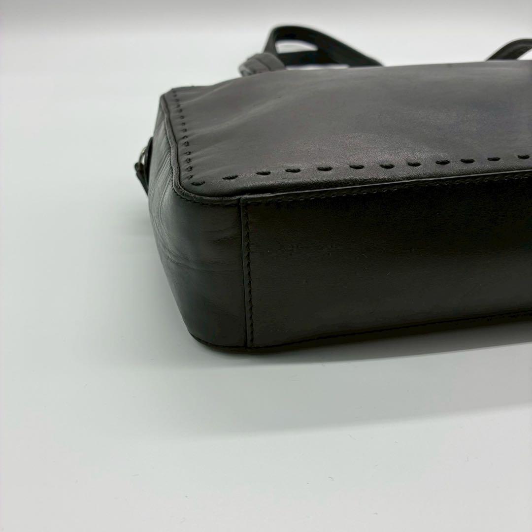 Max Mara マックスマーラ　オールレザー　ワンショルダー　本革　ブラック