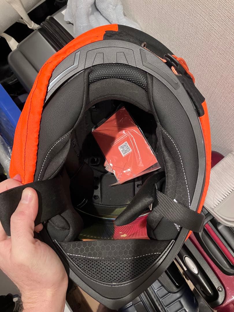 Cyril R1 フルフェース　ヘルメット