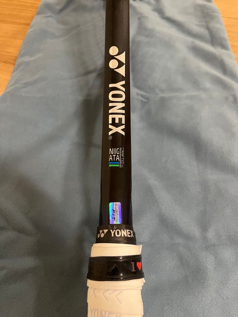 【美品】ヨネックス　ボルトレイジ8V プレミアムカスタムフィット
