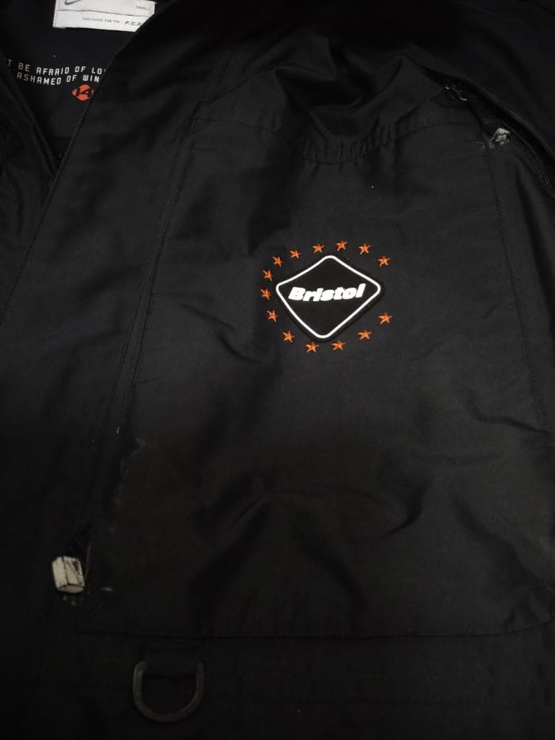 Nike F.C.R.B ブラック　ウィンドブレーカー