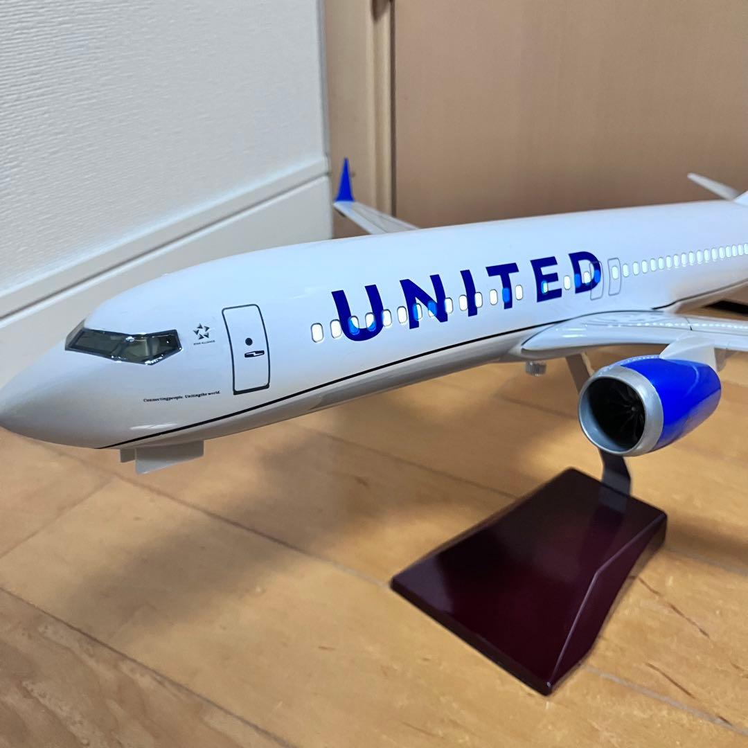 ユナイテッド航空　模型　デスクトップモデル