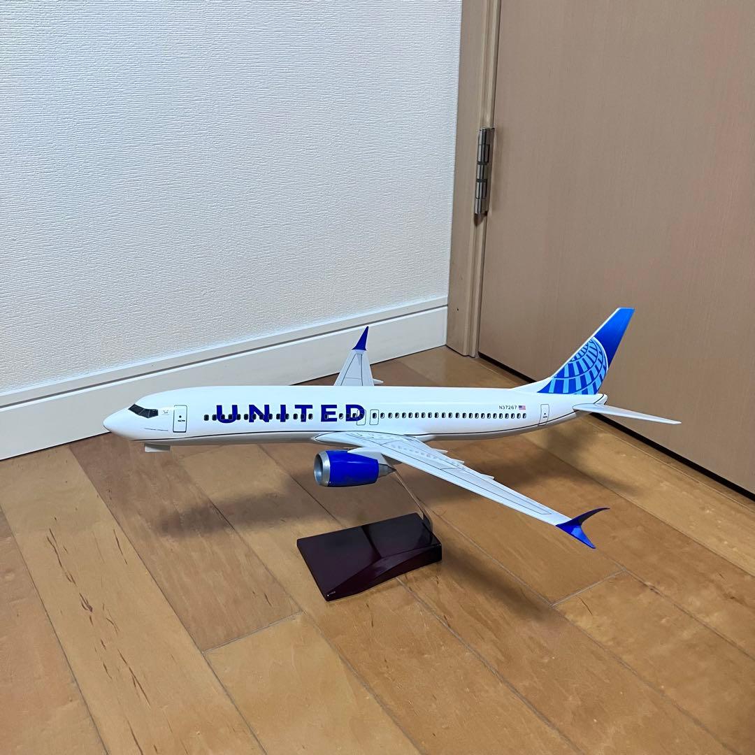 ユナイテッド航空　模型　デスクトップモデル