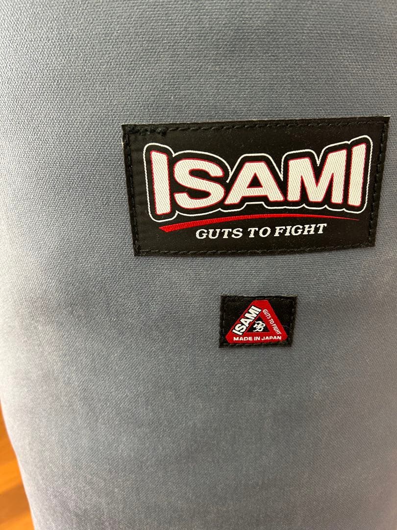 ユー　ISAMI サンドバッグ　《引き取り限定》