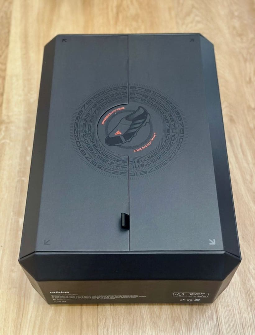 Adidas プレデター ELITE FT FG アンロック サッカースパイク