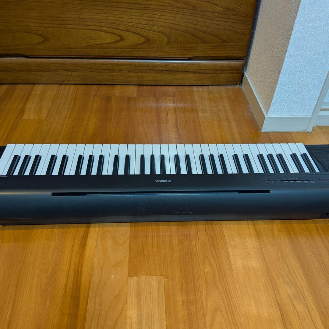 ヤマハ YAMAHA 電子キーボード piaggero ブラック NP-12B