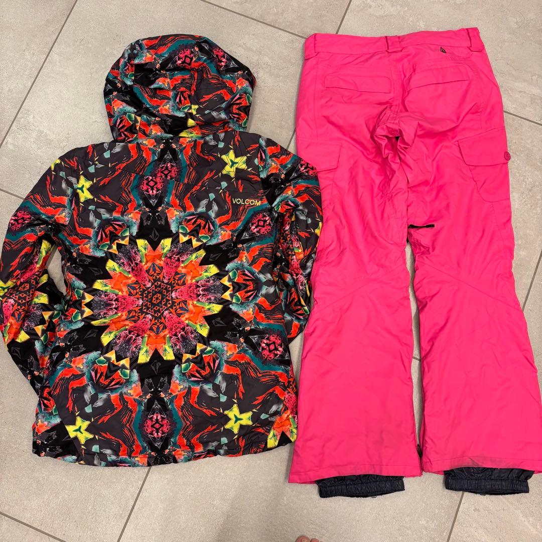 Volcom ボルコム スノーボードウェア 女性用 Sサイズ