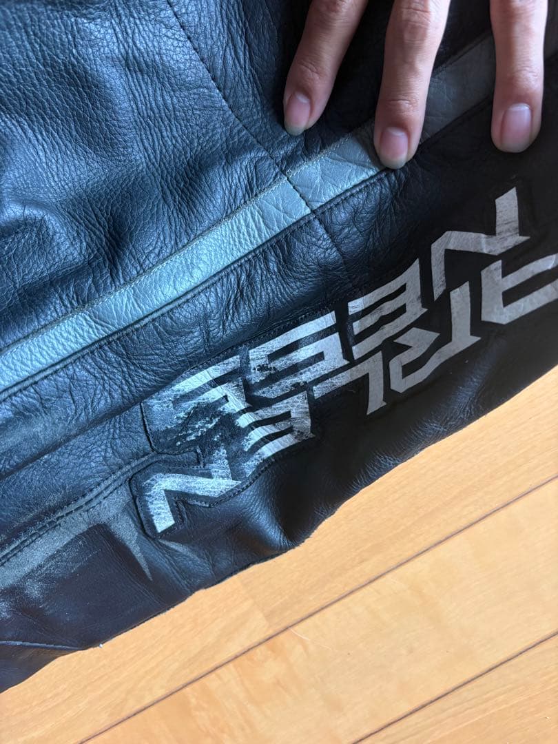 ARLEN NESS MFJ規格革ツナギ 黒/赤