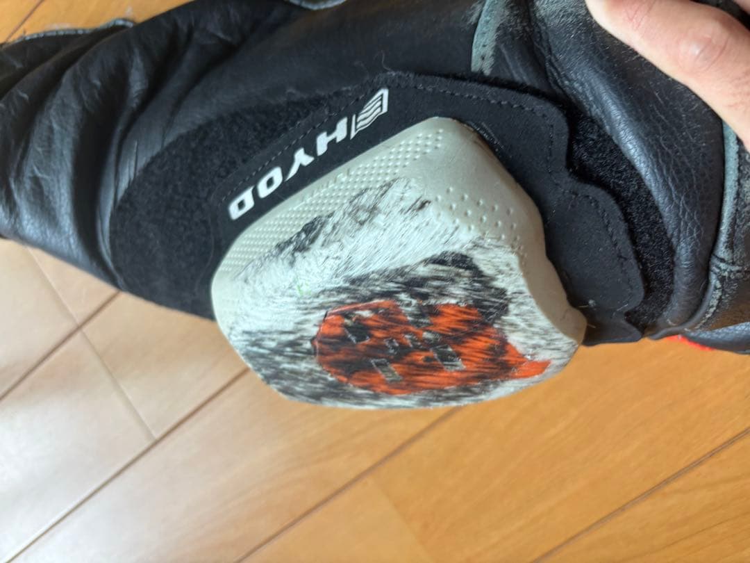 ARLEN NESS MFJ規格革ツナギ 黒/赤