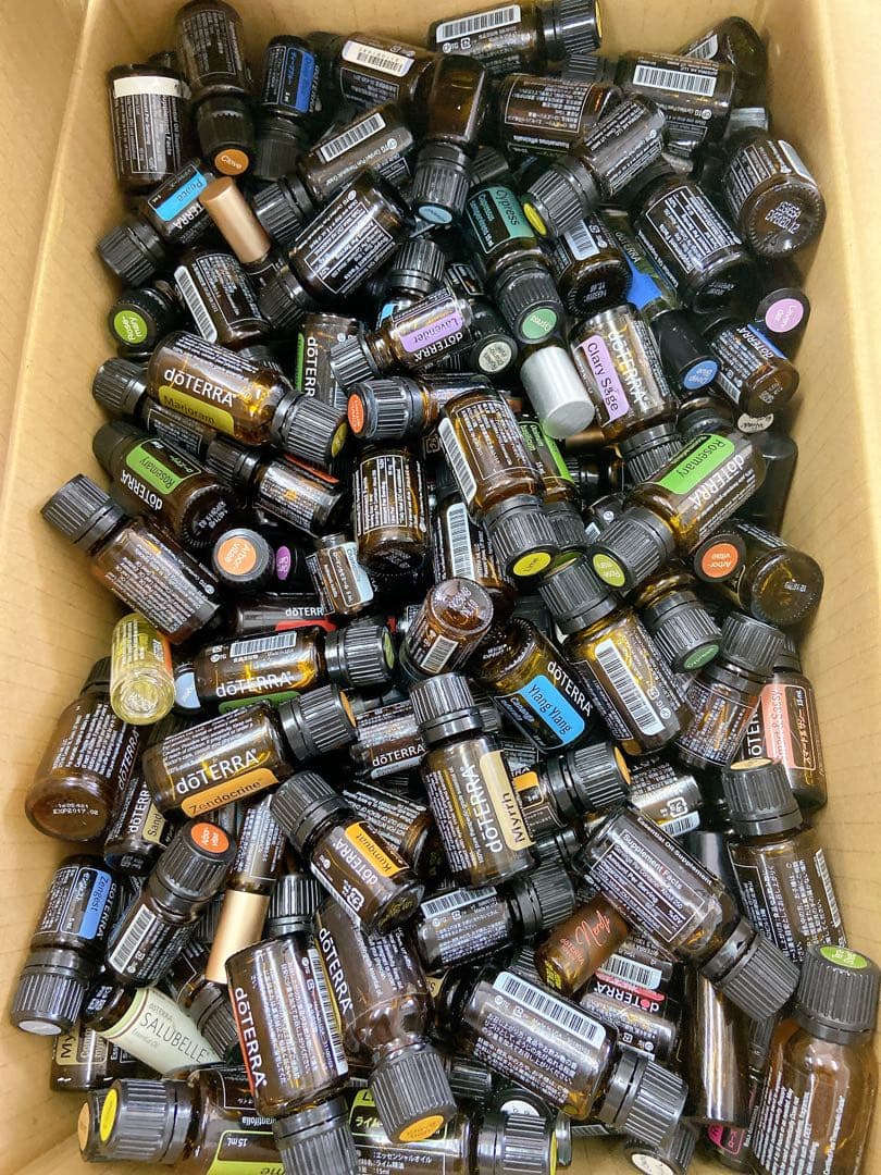 ＋【中古】多量！doTERRA エッセンシャルオイル　クリーム まとめ売り