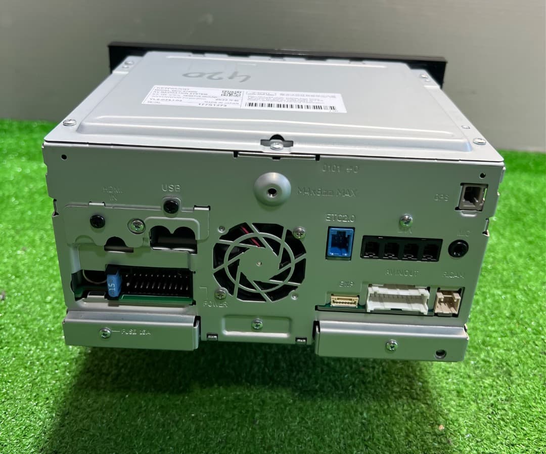 ケンウッド カーナビ 彩速 7インチワイド MDV-S709W