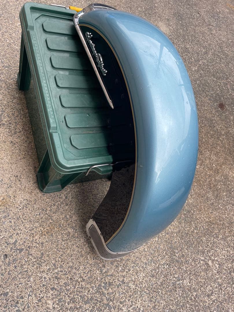 ハーレー　ソフティル　フロントフェンダー