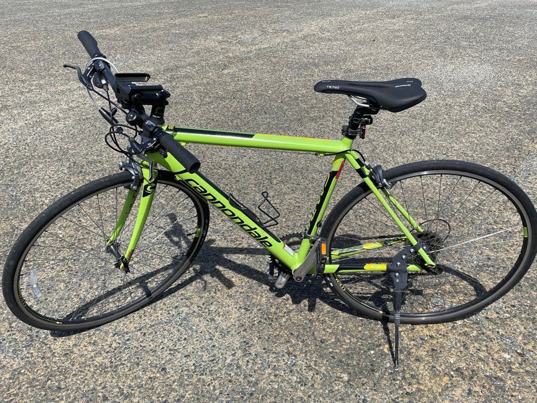 cannondale フラットバーロード　CAAD8 直接引取　配送応談