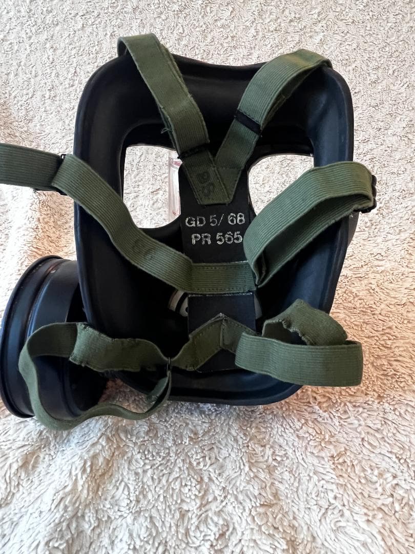 実物イギリス軍 S6 ガスマスク