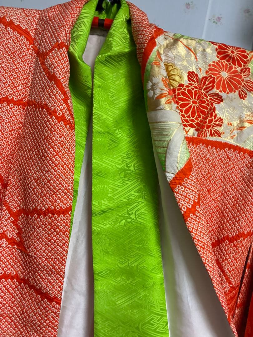 豪華振袖 駒刺繍 絞り 草花紋 正絹 逸品