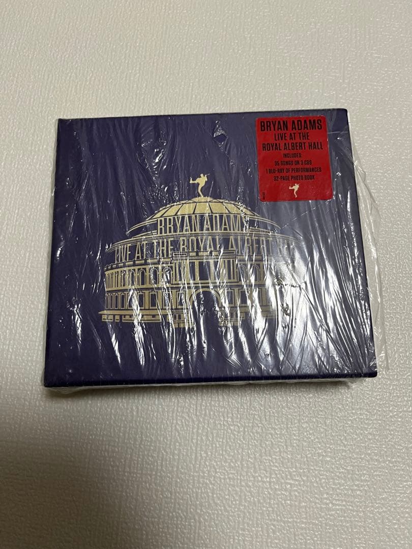 ブライアン・アダムス Live At The   Hall