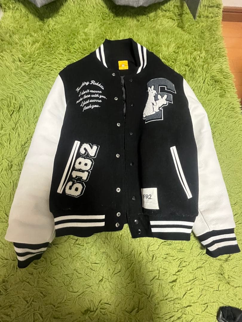 【入手困難】FR2 FXXKING RABBITS スタジャン Lサイズ
