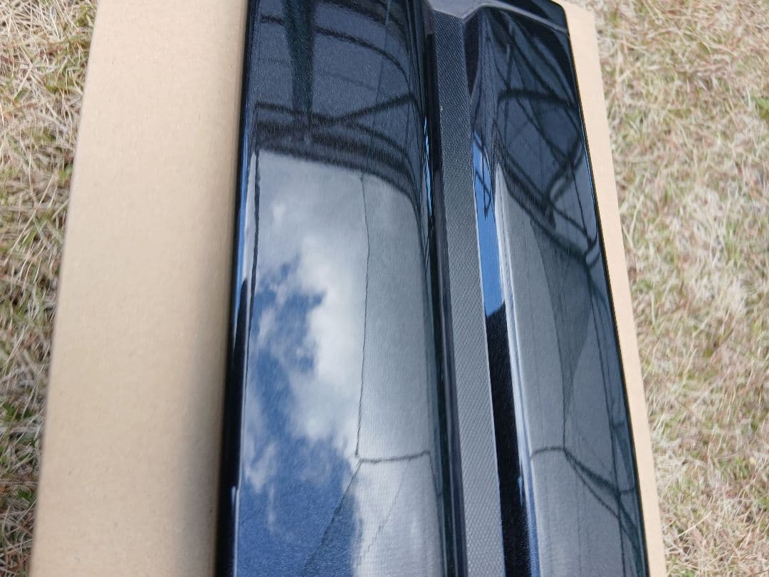 ウェイク　フロントグリル　ラジエーターグリル