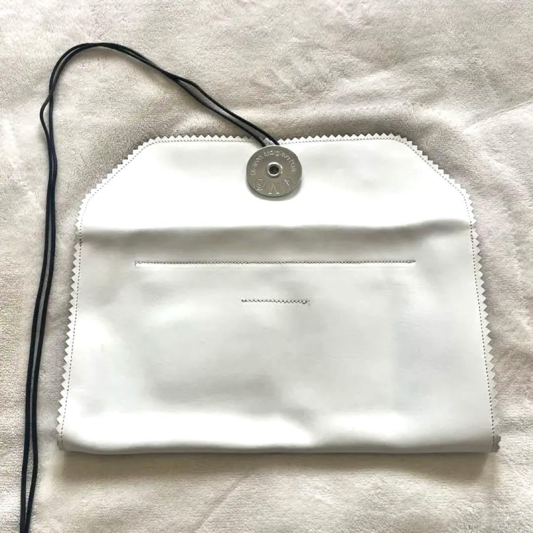 MM6 MaisonMargiela マルジェラのクラッチバッグ(白)