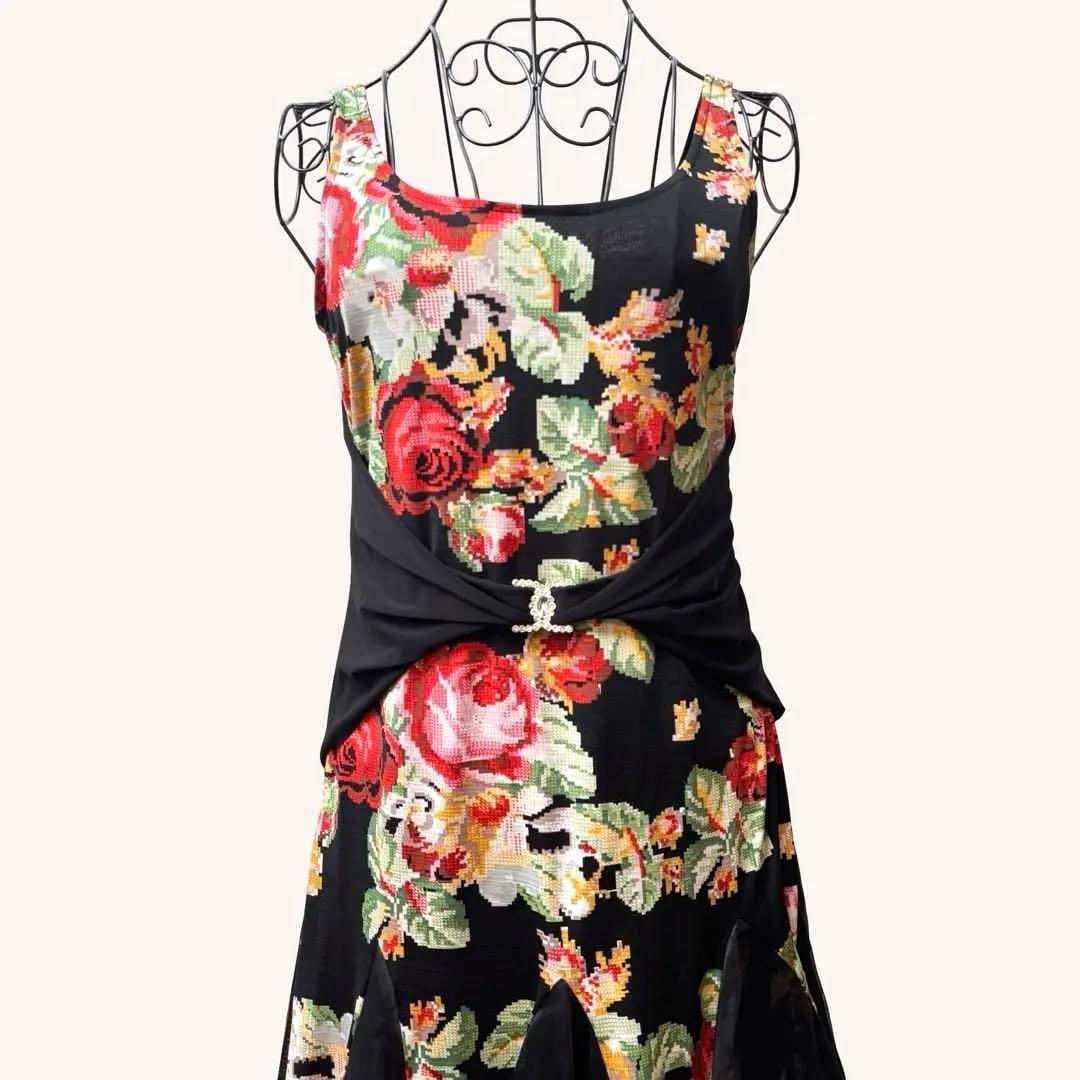 【美品】イチオク 社交ダンス ドレス ワンピース 花柄 ローズ ティアード 黒