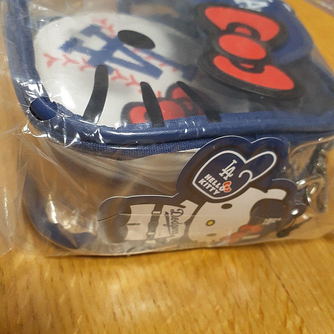 ハローキティ ロサンゼルス・ドジャース コラボバッグ