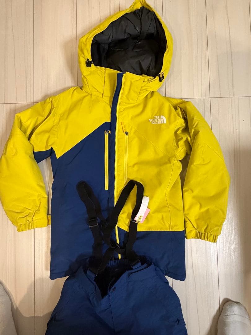 The North Face 子ども用スキーウェア 上下セット