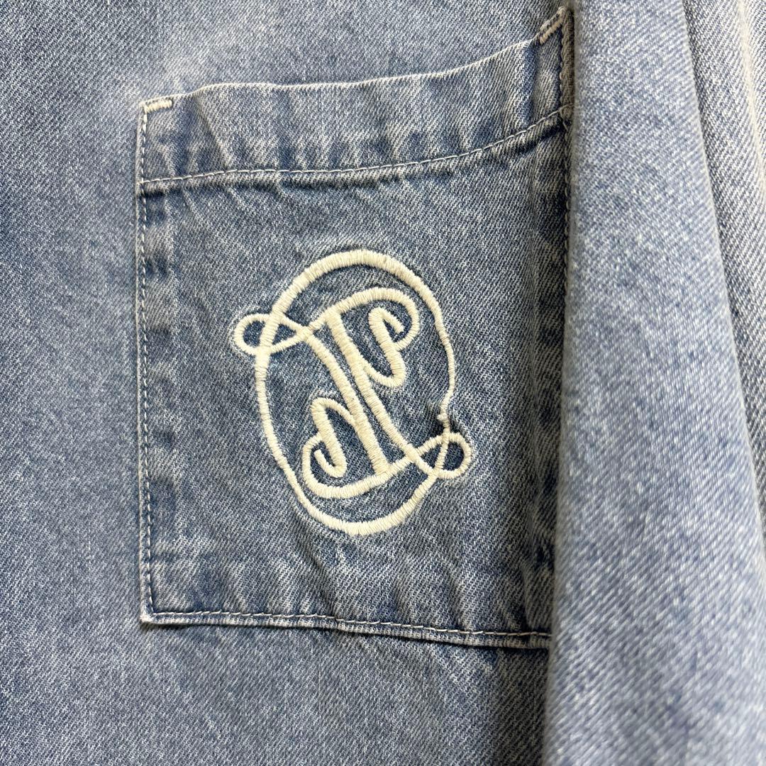 本日限りのお値下げ❗️Herlipto デニムシャツ