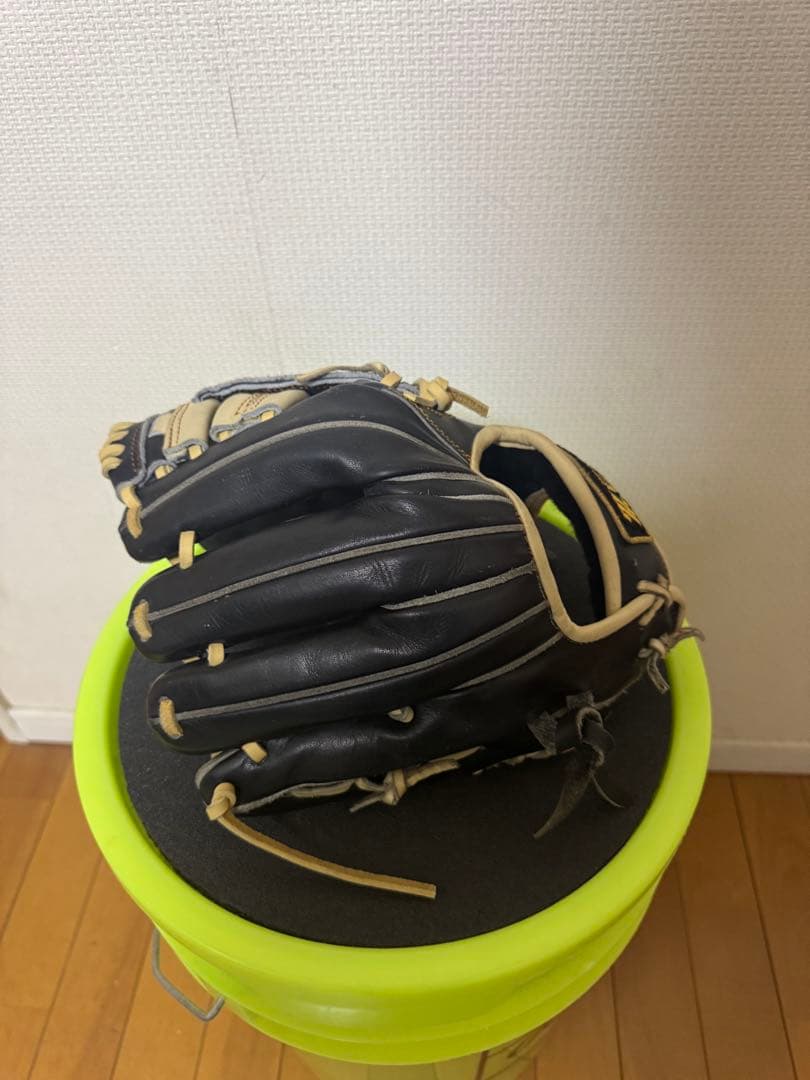 ZETTプロステイタス　硬式内野手用　吉川モデル　美品‼️