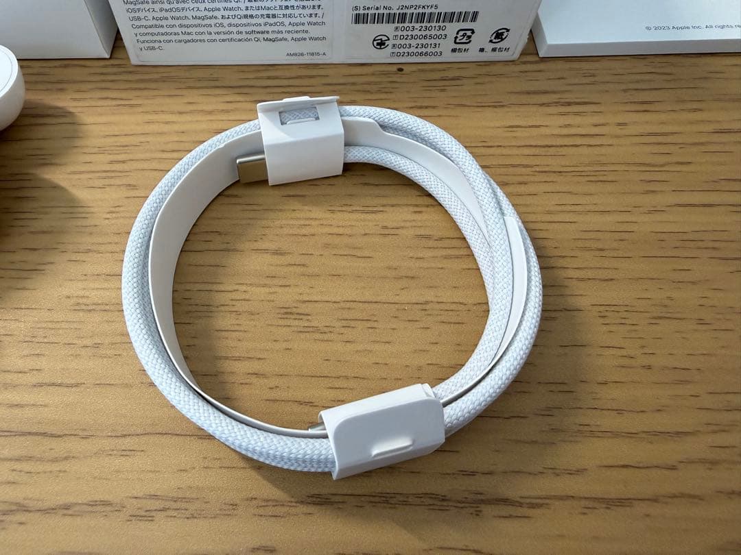 AirPods Pro（第2世代）USB-C 充電ケース付き