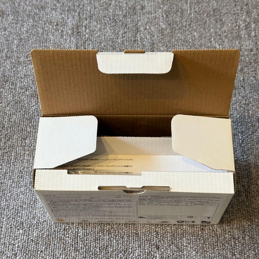 PSP-3000 パールホワイト 箱付き