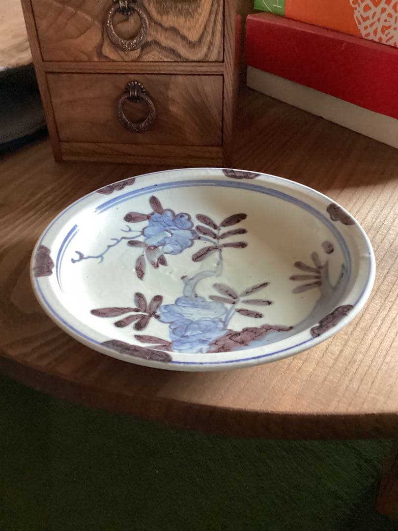 古美術骨董品　初期伊万里　染め付け花柄　幅21cm 江戸前期