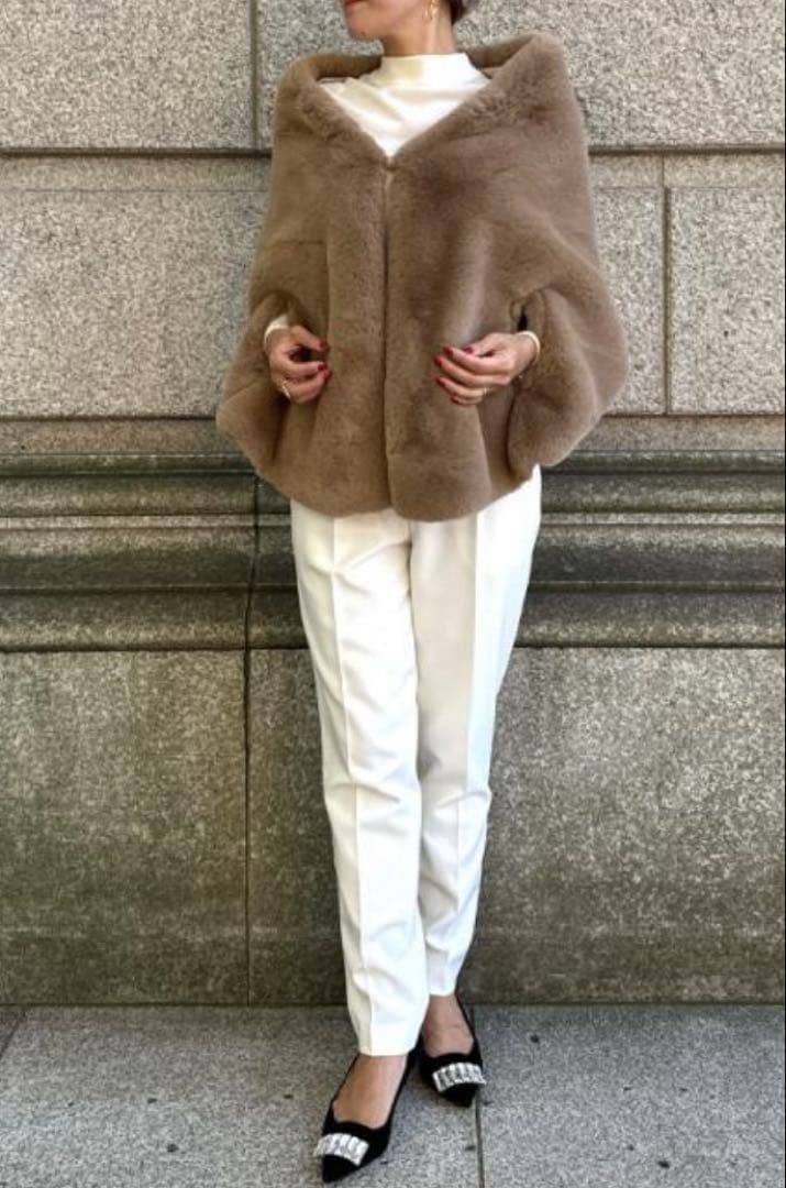 JENNE リッチボリュームファーケープ