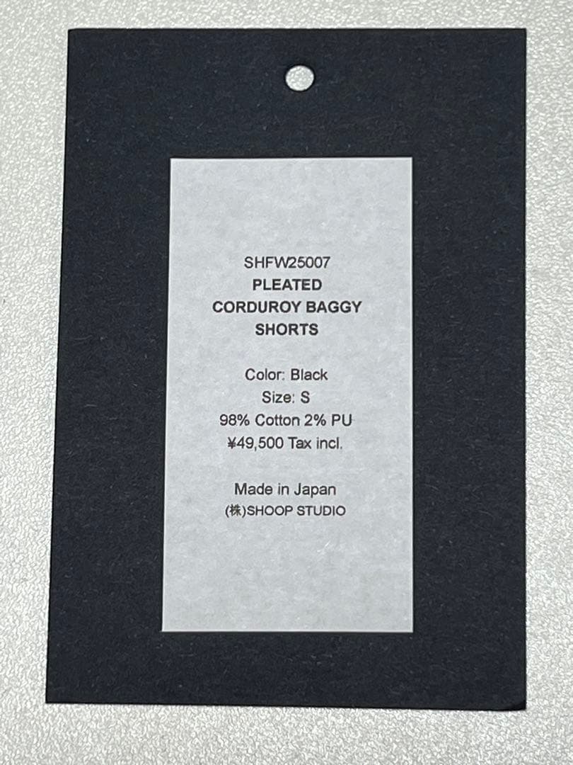 SHOOP プリーツコーデュロイバギーショーツ - ブラック
